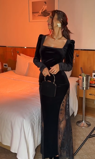 Sexy U Collar Slim-Fit Long-Sleeved Dress