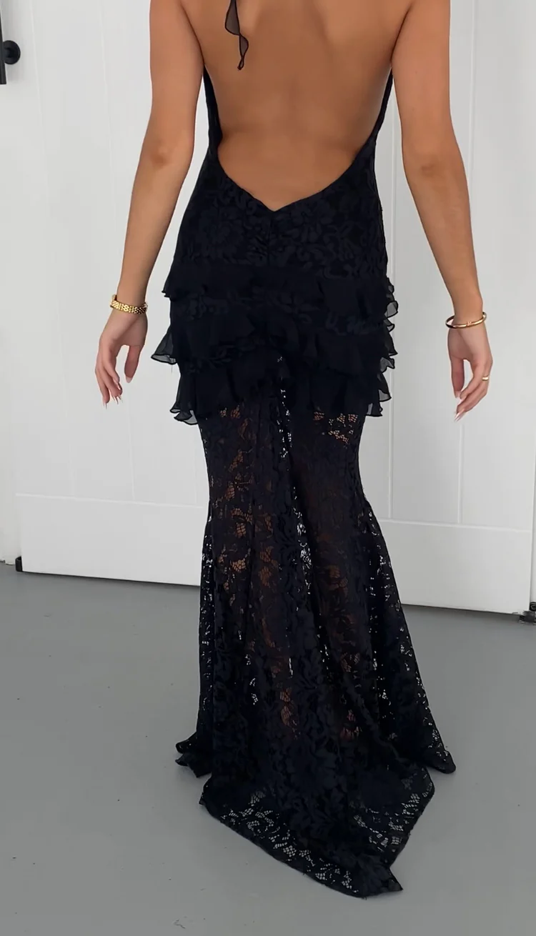 Sexy Halter Lace Deep V Hollow Dress