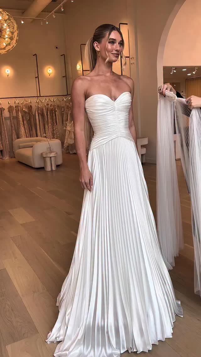 Socialite Style White Strapless Satin Pleated Waist-Cinched Maxi Dress